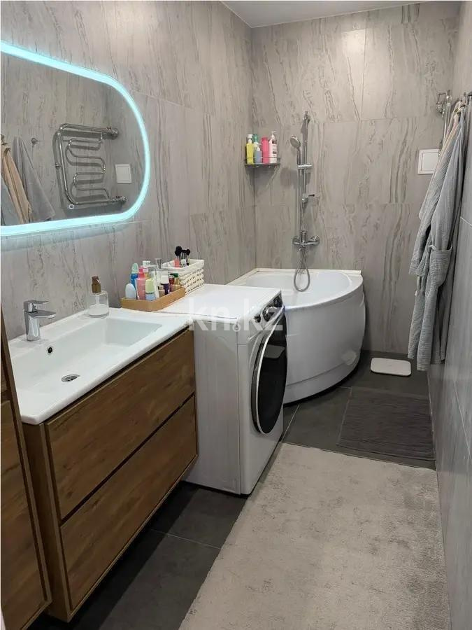 Продажа 2-комнатной квартиры, 50 м² в Алматы - фото 3
