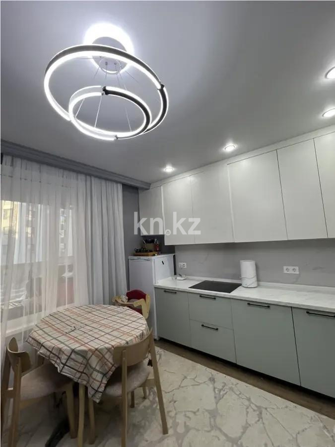 Продажа 3-комнатной квартиры, 86 м², ул. Керей, Жанибек хандар, дом  50/3 в Астане - фото 4