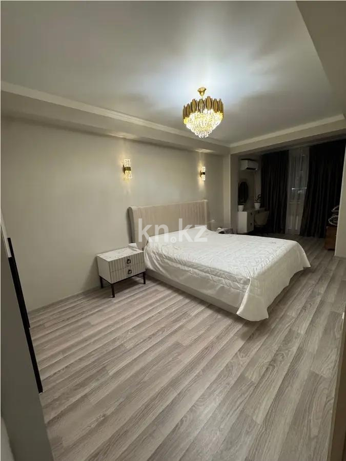 Продажа 3-комнатной квартиры, 77 м², ул. Халиуллина, дом  196/1 в Алматы - фото 2