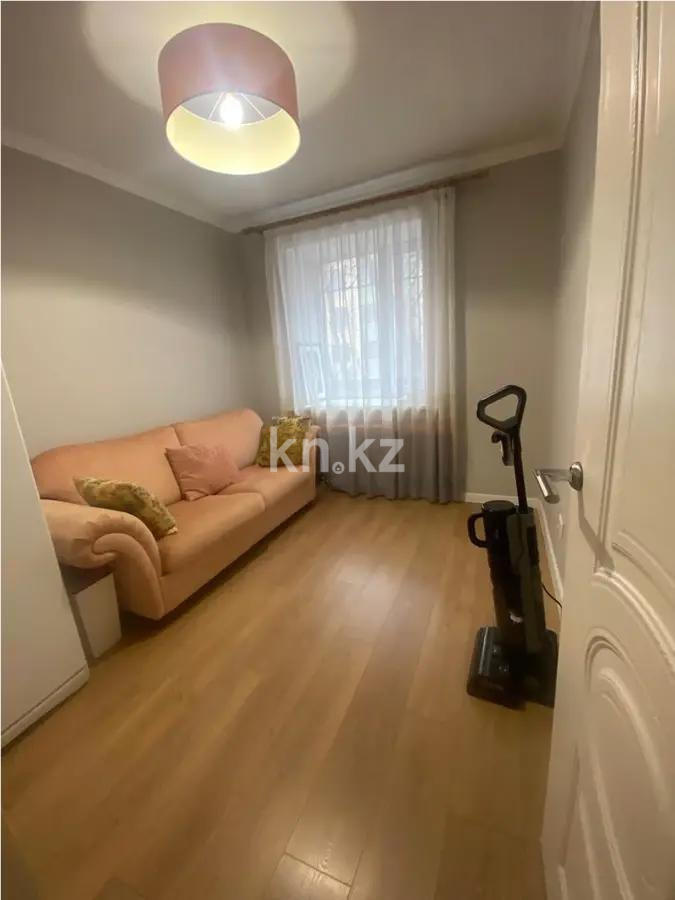 Продажа 4-комнатной квартиры, 78 м² в Караганде - фото 2