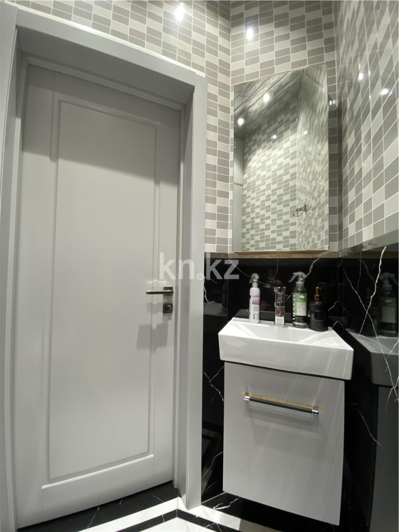 Продажа 3-комнатной квартиры, 128 м², пер. Сарыкенгир в Астане - фото 25