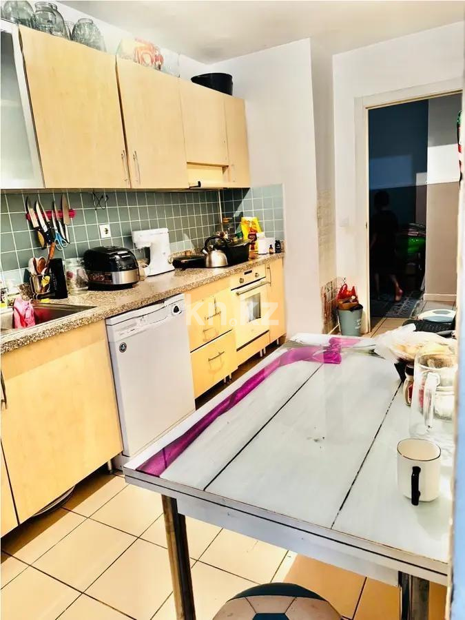 Продажа 2-комнатной квартиры, 67 м², мкр-н Аккент, дом  48 в Алматы - фото 3