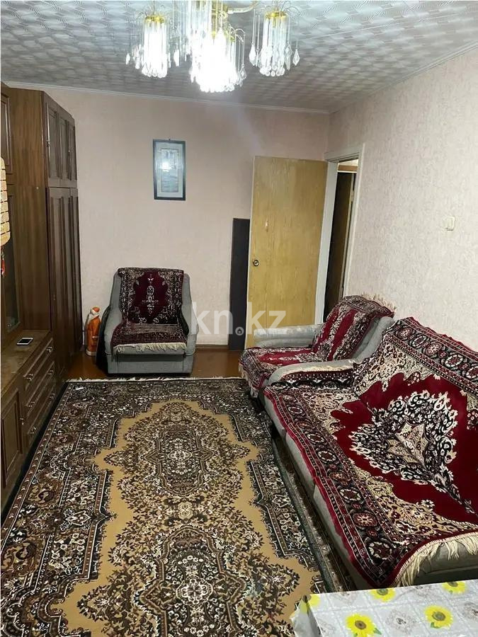 Продажа 3-комнатной квартиры, 62 м², пр. Строителей, дом  17 в Караганде - фото 2