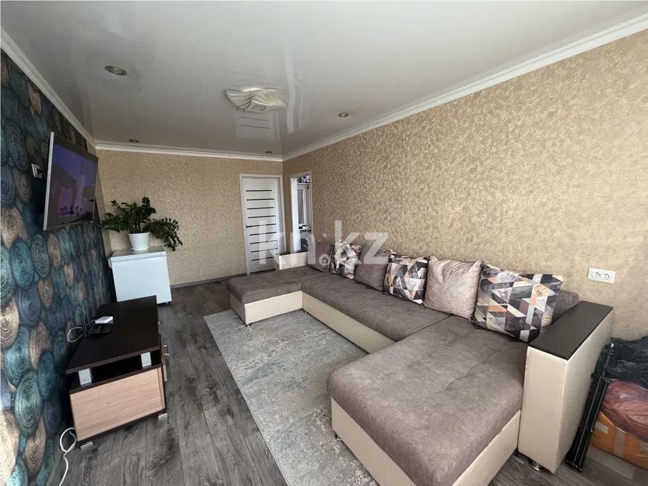 Продажа 2-комнатной квартиры, 50 м² в Шахтинске - фото 2