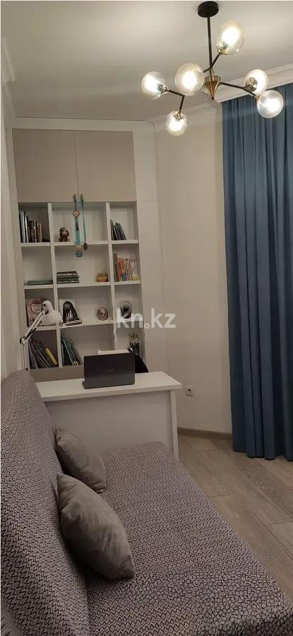 Продажа 3-комнатной квартиры, 118.7 м², ул. Сейфуллина, дом  40 в Астане