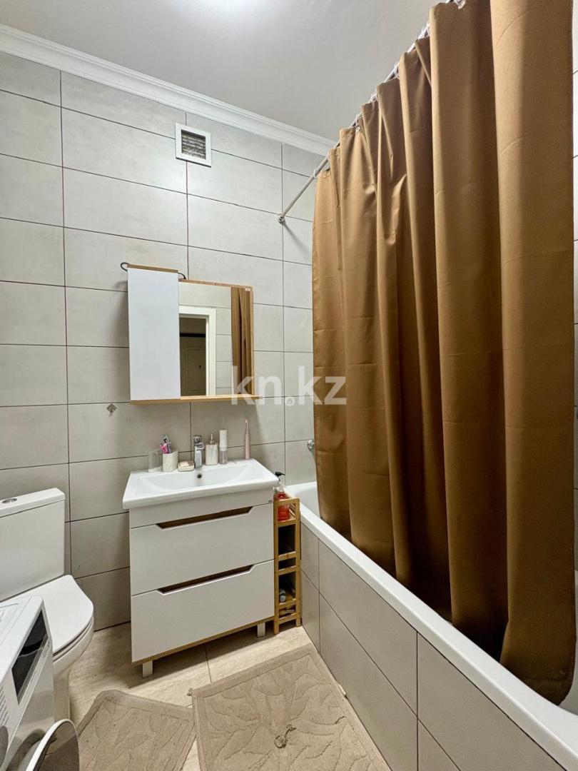 Продажа 2-комнатной квартиры, 62 м² в Алматы - фото 11