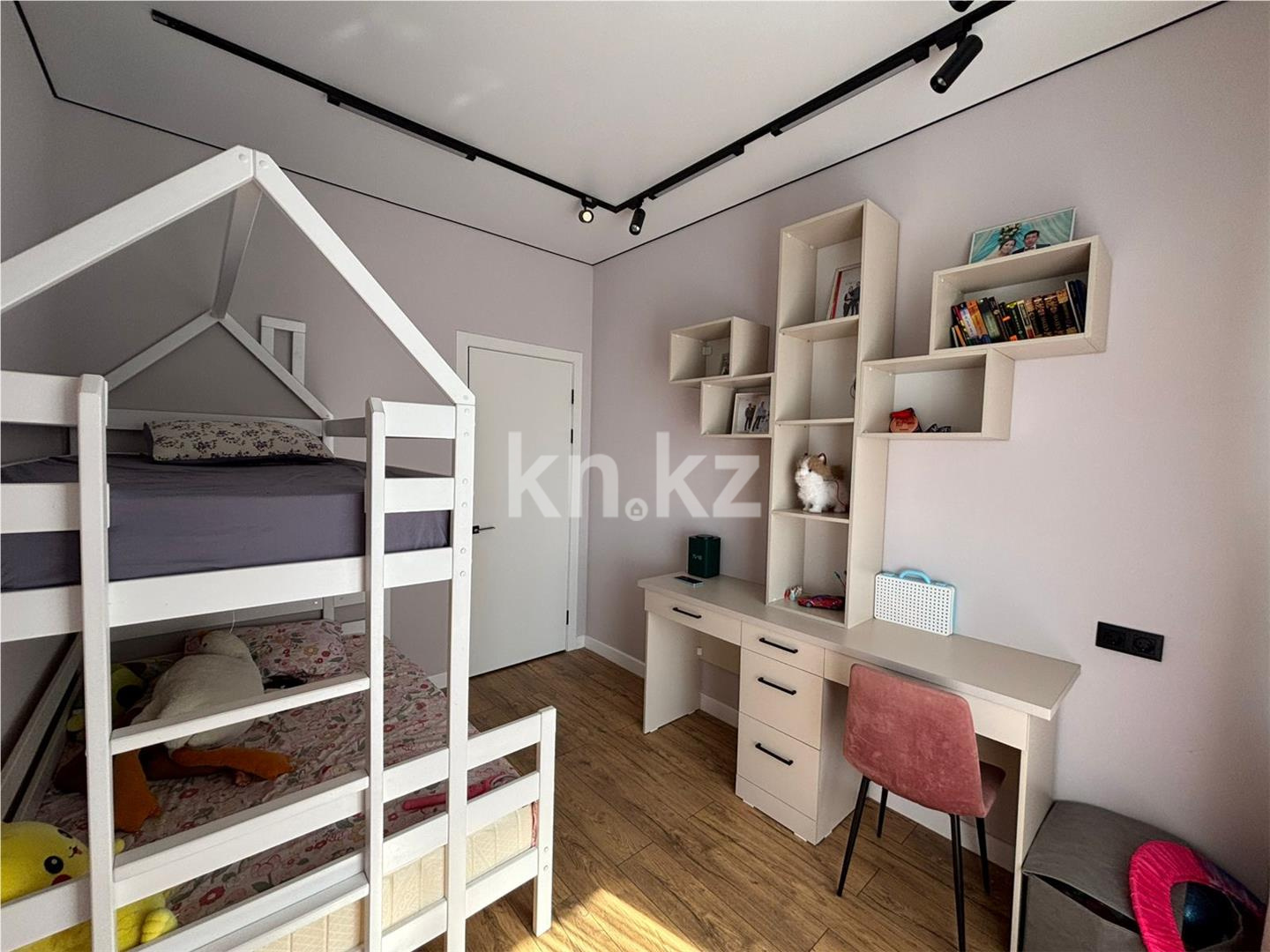 Продажа 2-комнатной квартиры, 69 м², ул. Муканова в Караганде - фото 4