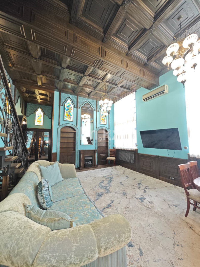 Продажа 3-комнатной квартиры, 95.4 м², ул. Ержанова, дом  18/6 в Караганде - фото 2