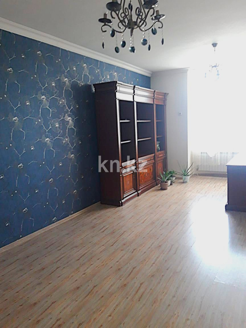 Продажа 5-комнатной квартиры, 152 м², ул. Баянауыл, дом  1 - Центр города, Золотой квадрат, район Школы-гимназии №31 в Астане - фото 11