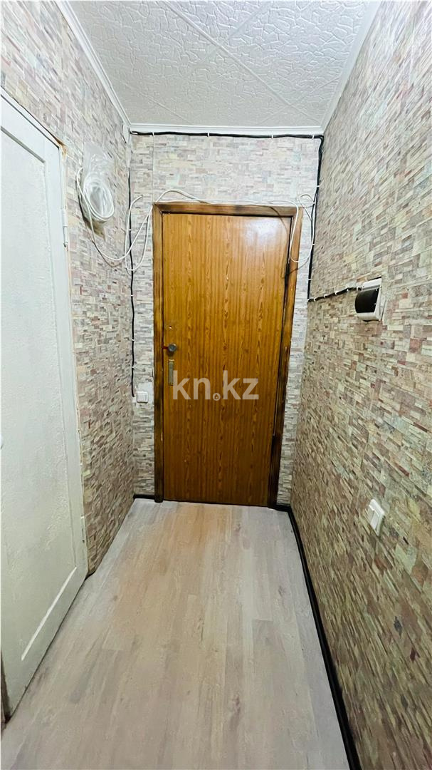 Продажа 1-комнатной квартиры, 32 м², мкр-н 12 в Караганде - фото 6