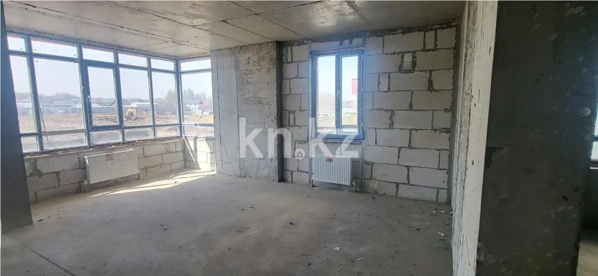 Продажа 2-комнатной квартиры, 72.4 м² в Алматы - фото 2