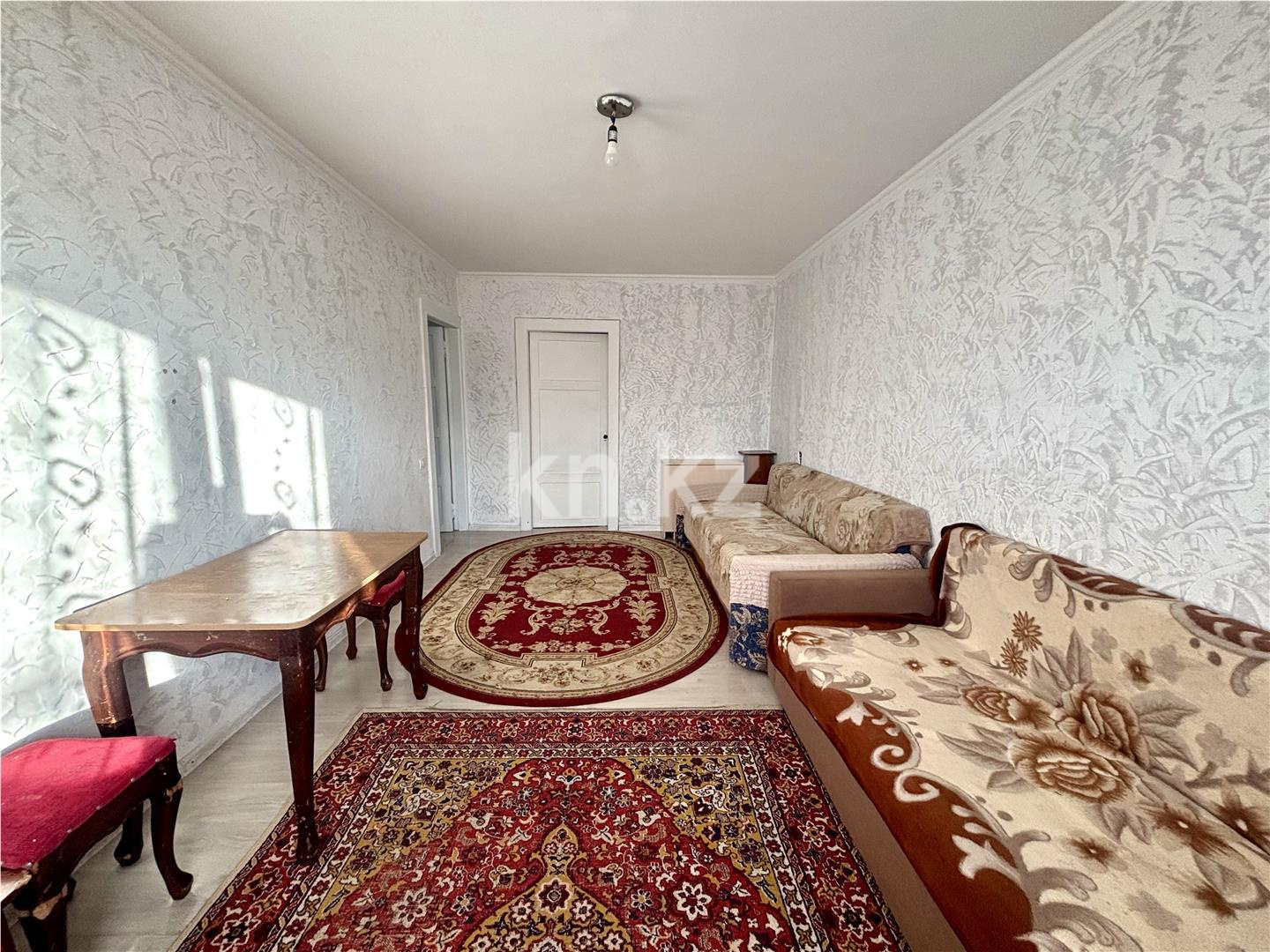 Продажа 2-комнатной квартиры, 44 м², 22 мкр., дом  6 в Караганде - фото 3