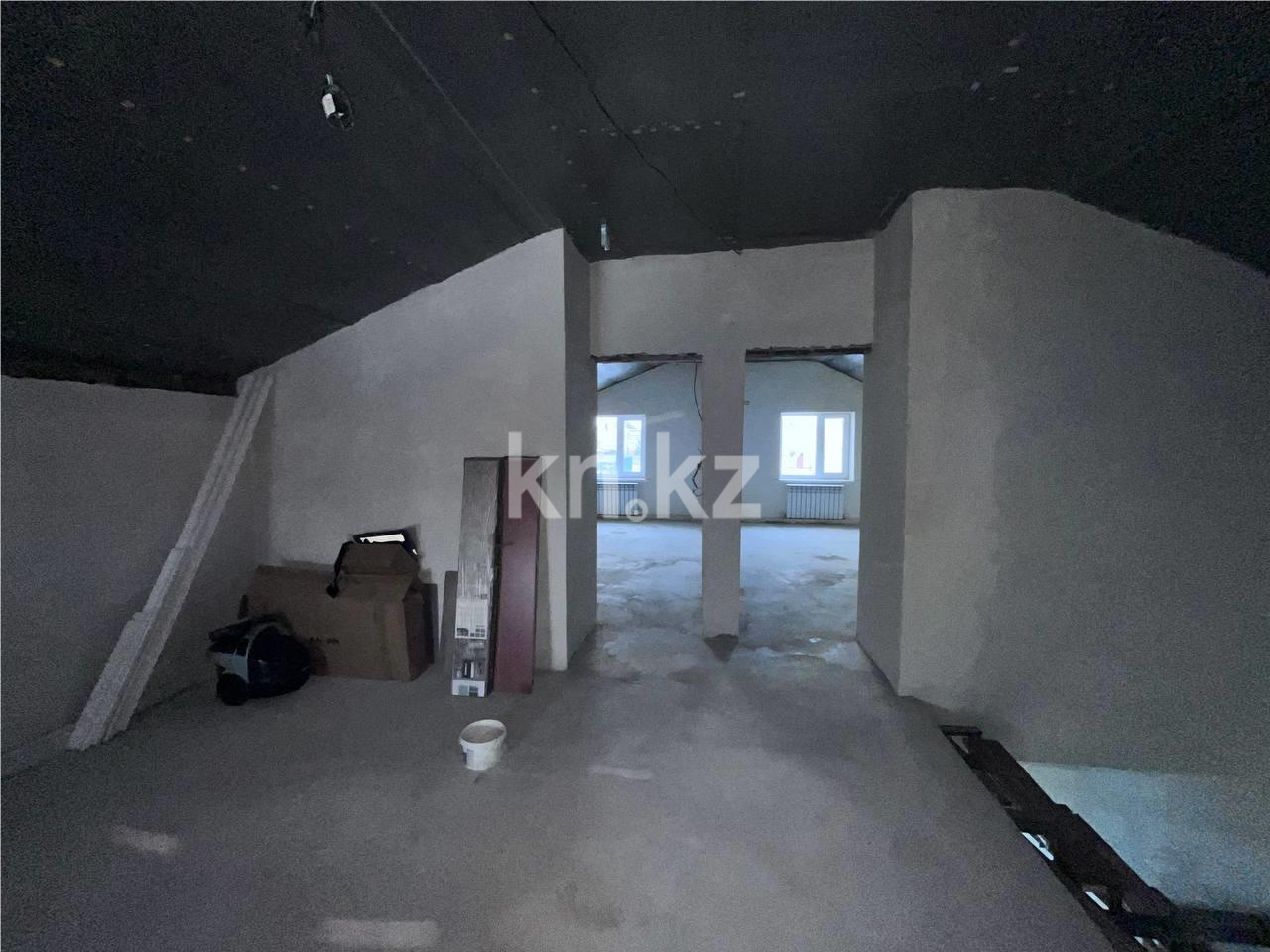 Продажа 4-комнатного дома, 222.9 м², ул. Елебекова в Караганде - фото 36