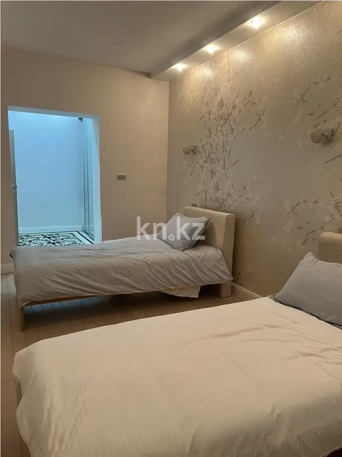 Продажа 3-комнатной квартиры, 135 м² в Алматы - фото 3
