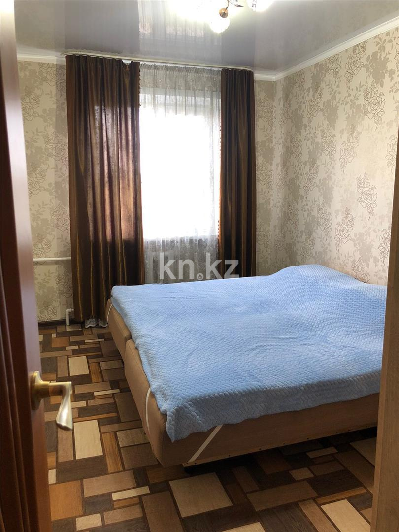 Продажа 4-комнатной квартиры, 61 м², мкр-н 11а в Караганде - фото 3