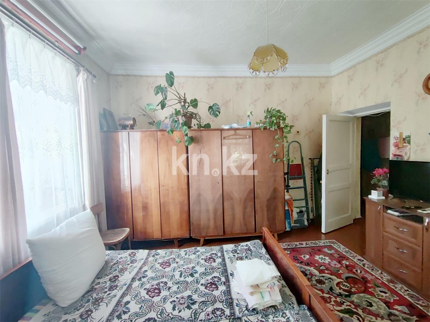 Продажа 2-комнатной квартиры, 57 м², ул. Жамбыла в Караганде - фото 4