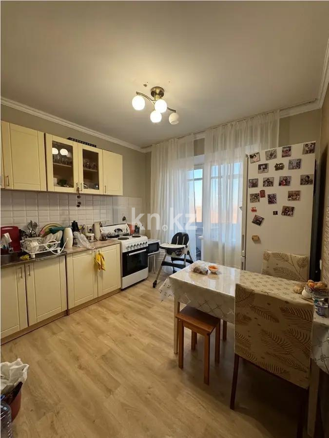 Продажа 2-комнатной квартиры, 56 м², мкрн-н Шапагат, дом  10 в Караганде - фото 3