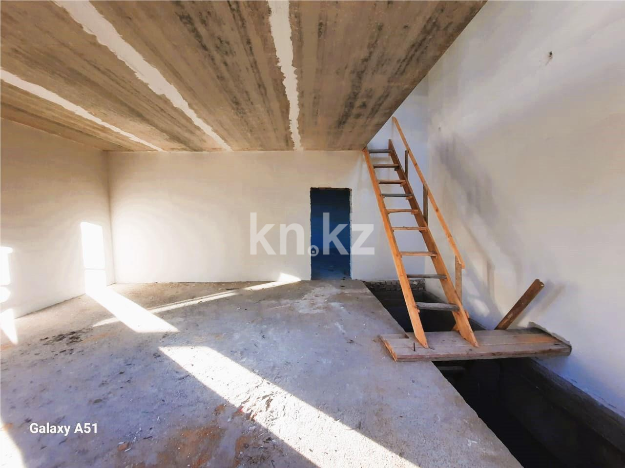 Продажа 4-комнатного дома, 267 м², ул. Алтайбаева, дом  43/4 в Караганде - фото 9