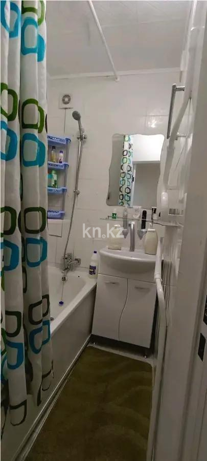 Продажа 3-комнатной квартиры, 53 м², ул. Ауэзова, дом  52а в Астане - фото 6