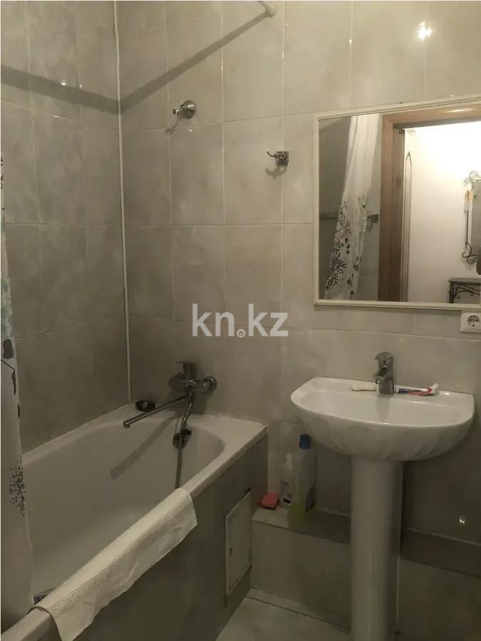 Продажа 1-комнатной квартиры, 42 м², ул. Толе би, дом  286/1 в Алматы - фото 5