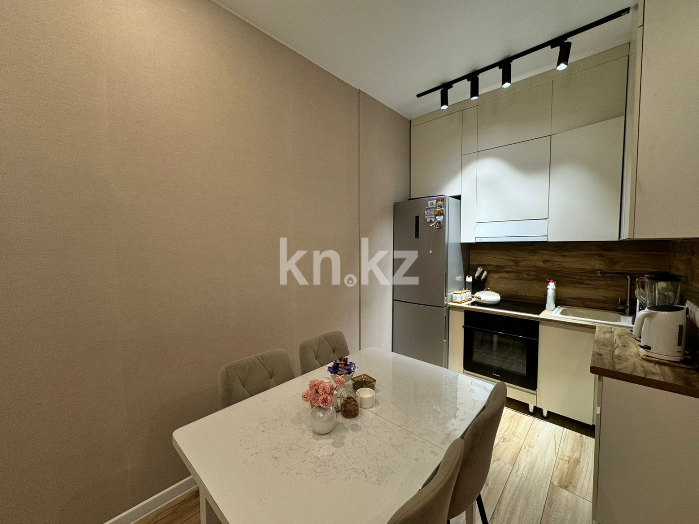 Продажа 2-комнатной квартиры, 40 м², мкр. Голубые Пруды, дом  456/2 в Караганде - фото 4