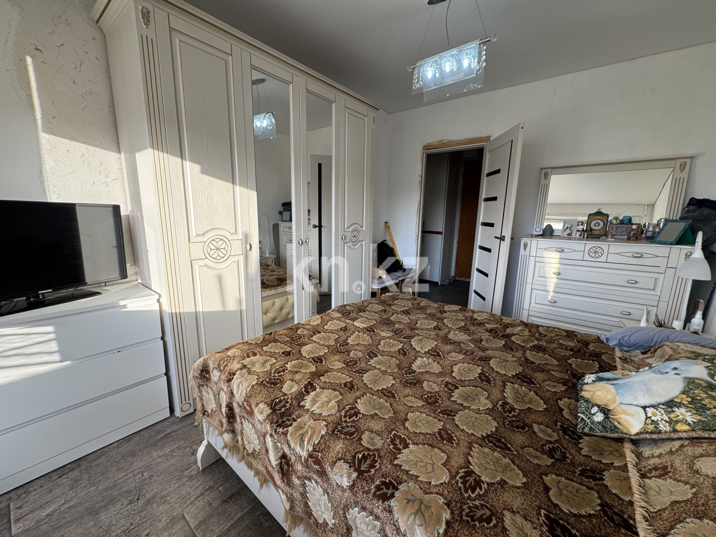 Продажа 2-комнатной квартиры, 52 м², пр. Республики, дом  18/2 в Караганде - фото 3