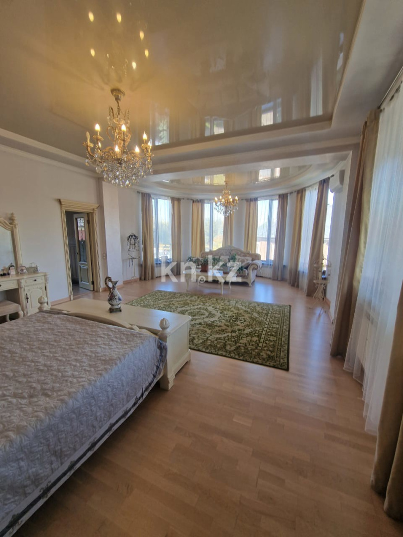 Продажа 7-комнатного дома, 680 м² в Алматы - фото 12