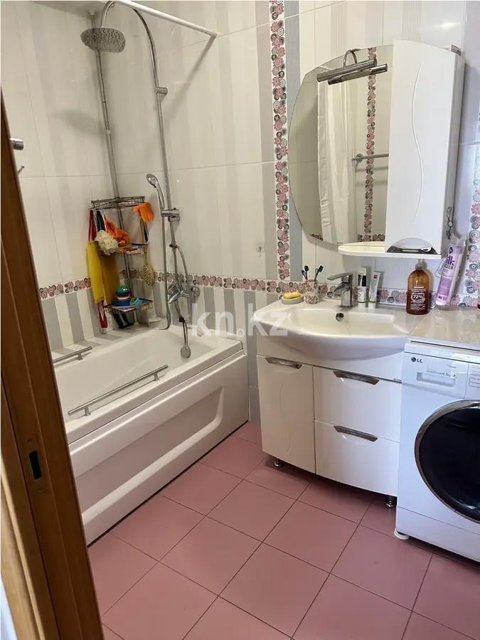 Продажа 2-комнатной квартиры, 69 м², ул. Розыбакиева, дом  289 в Алматы - фото 4