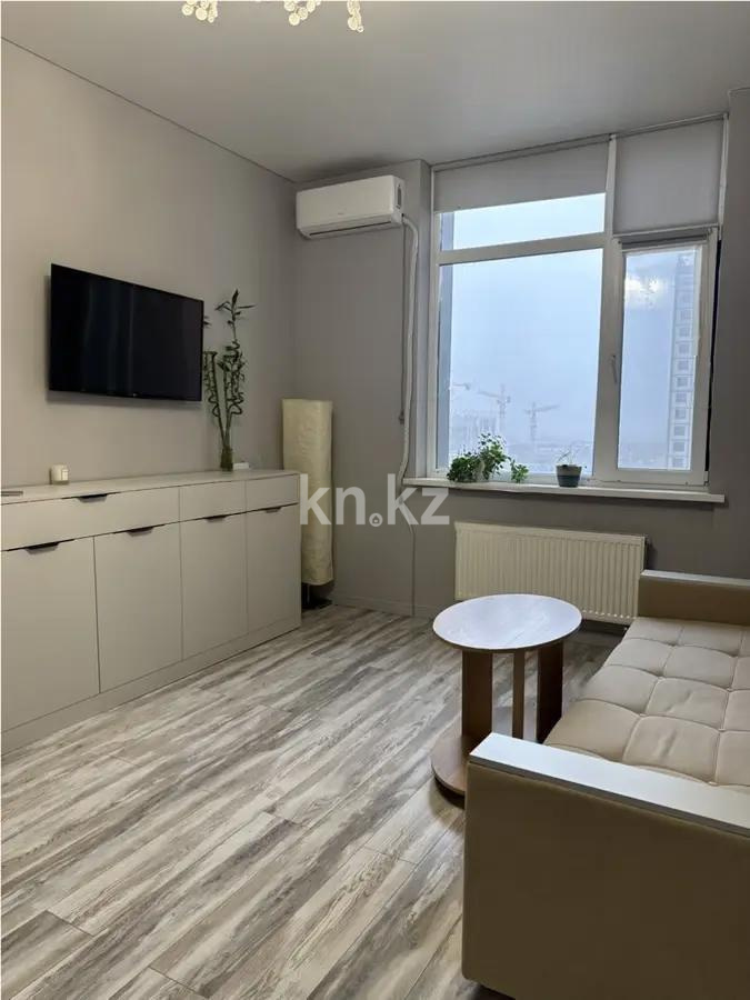 Продажа 1-комнатной квартиры, 40 м², ул. Нурмагамбетова, дом  19 в Астане