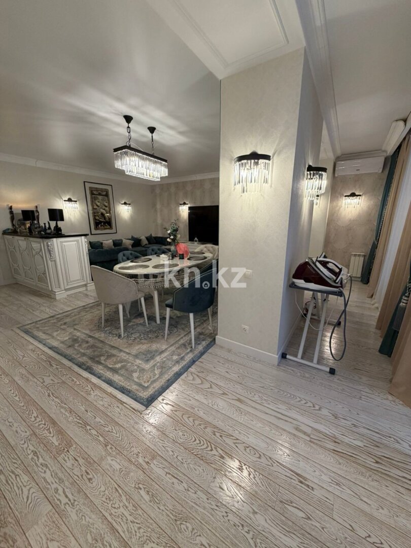 Продажа 3-комнатной квартиры, 142.9 м² в Уральске - фото 2