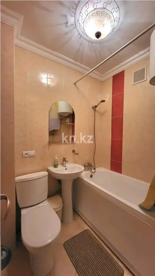 Продажа 1-комнатной квартиры, 45 м², пр. Н. Абдирова, дом  30/1 в Караганде - фото 4