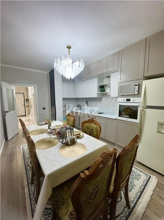 Продажа 2-комнатной квартиры, 100 м², ул. Жуалы, дом  7 в Алматы - фото 2