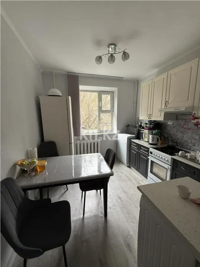 Продажа 3-комнатной квартиры, 61 м², мкр-н Степной-3, дом  8 в Караганде - фото 4