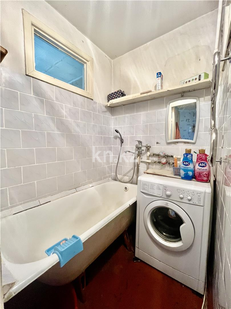 Продажа 3-комнатной квартиры, 52 м², ул. Абая в Темиртау - фото 12