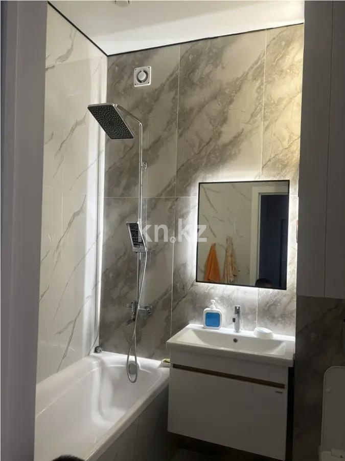 Продажа 3-комнатной квартиры, 89 м², ул. Букетова, дом  3/4 в Караганде - фото 5