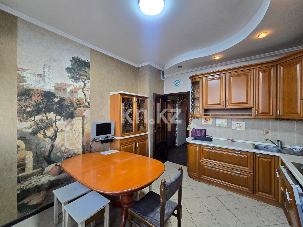 Продажа 3-комнатной квартиры, 70 м² в Алматы - фото 4