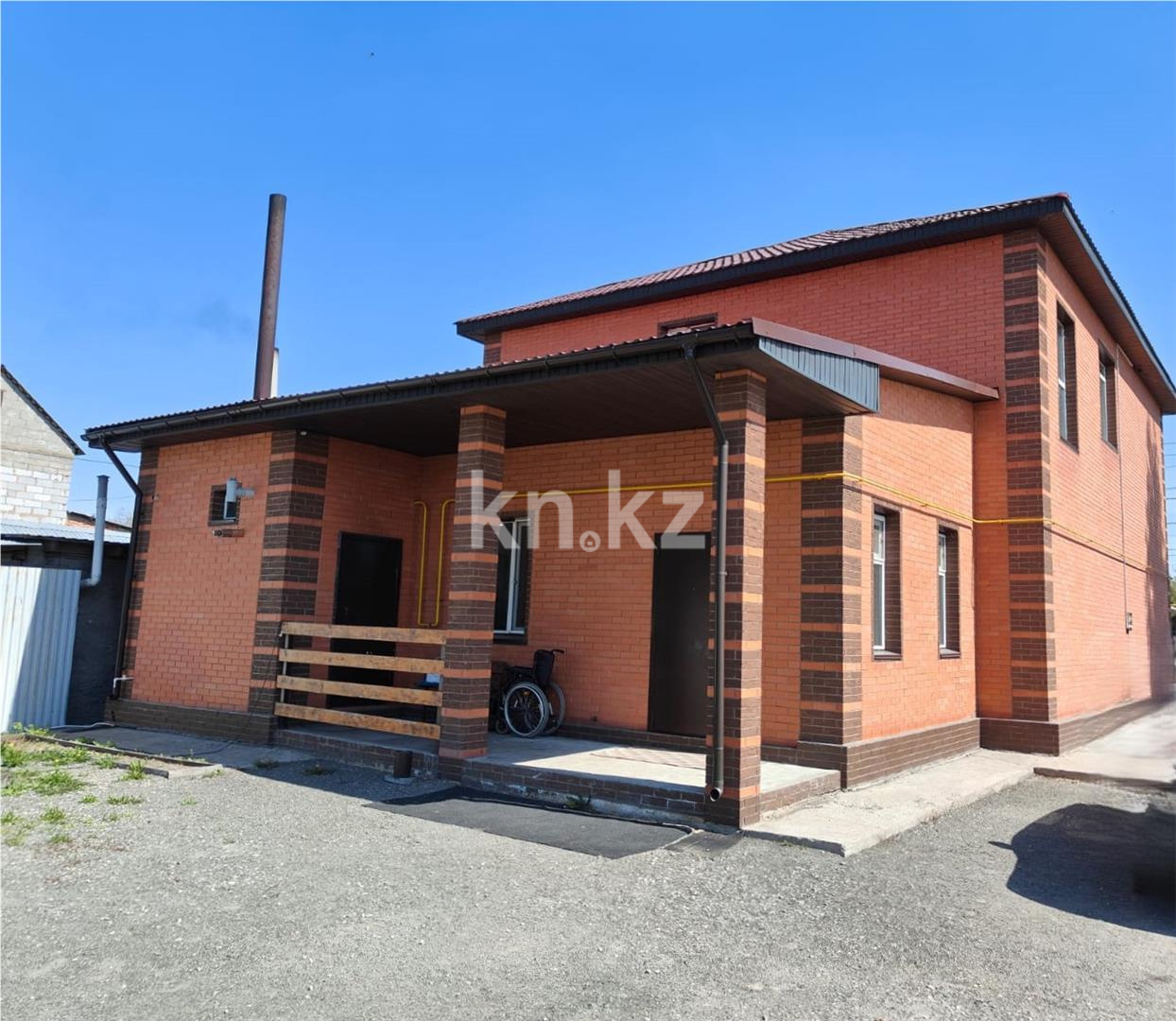 Продажа 5-комнатного дома, 226.5 м² в Караганде