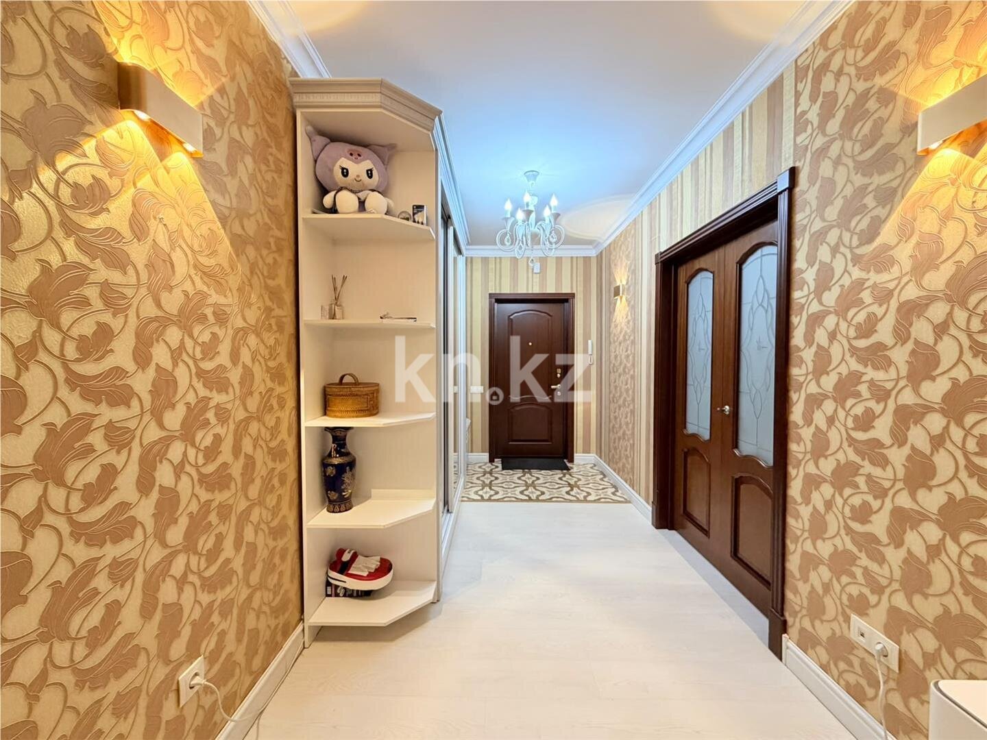 Продажа 4-комнатной квартиры, 105 м² в Астане - фото 16