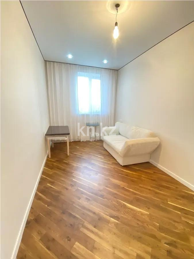 Продажа 3-комнатной квартиры, 80 м², ул. Молдагалиева, дом  10 в Астане - фото 2