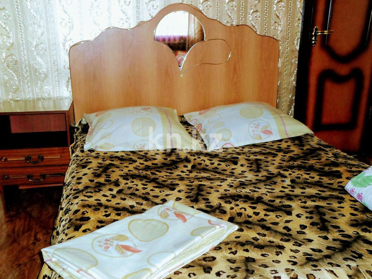 Аренда 1-комнатной квартиры посуточно, 32 м², ул. Алмазова, дом  46 в Уральске - фото 2