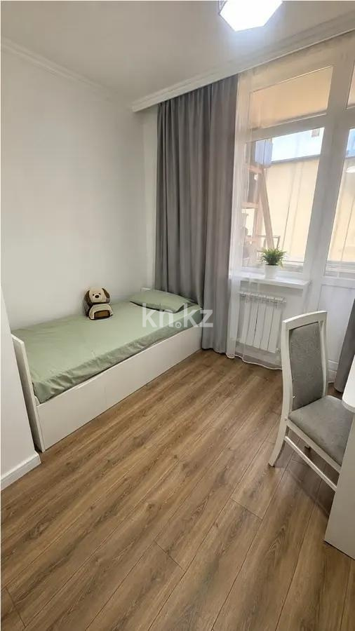 Продажа 4-комнатной квартиры, 67.7 м² в Астане - фото 4