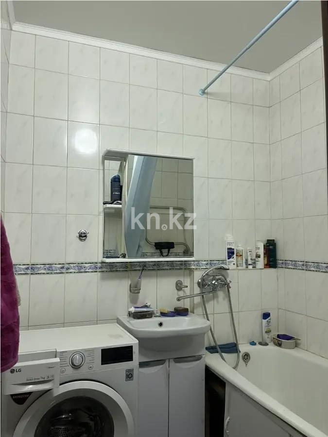 Продажа 3-комнатной квартиры, 77.8 м², мкр-н Жетысу-2, дом  16 в Алматы - фото 3