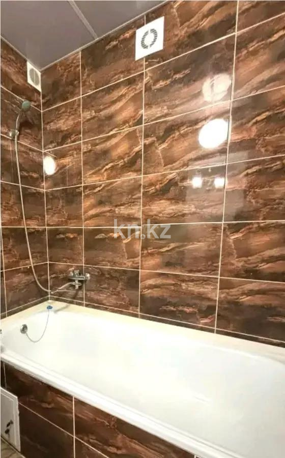 Продажа 1-комнатной квартиры, 37 м², ул. Сатыбалдина, дом  13 в Караганде - фото 4