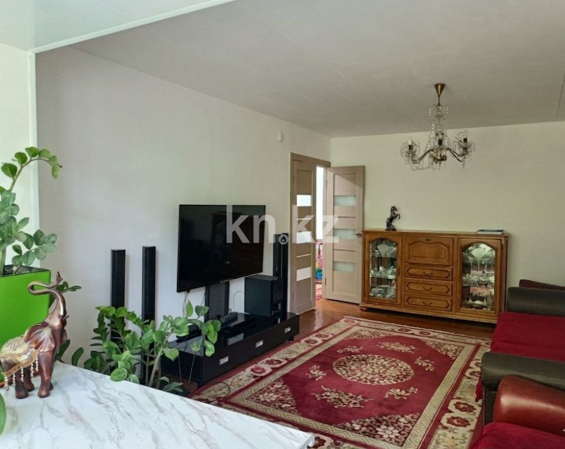 Продажа 2-комнатной квартиры, 54.2 м² в Усть-Каменогорске - фото 3