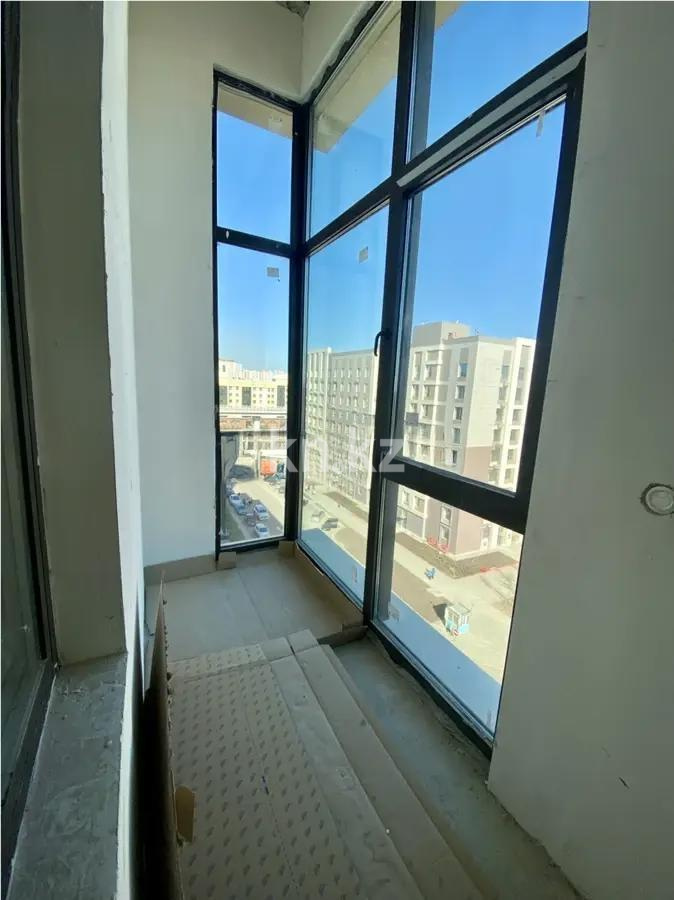 Продажа 3-комнатной квартиры, 118 м², ул. Аманжолова, дом  22а в Астане - фото 5