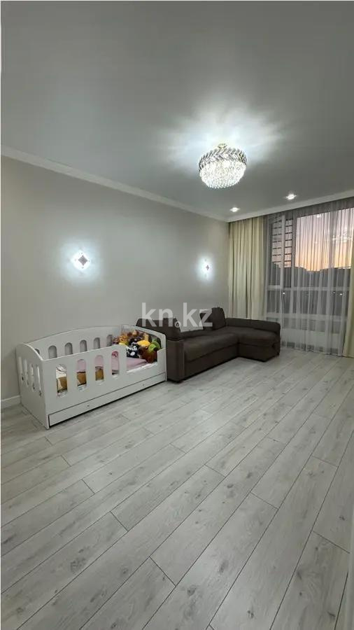 Продажа 1-комнатной квартиры, 42 м², ул. Е-36, дом  5 в Астане