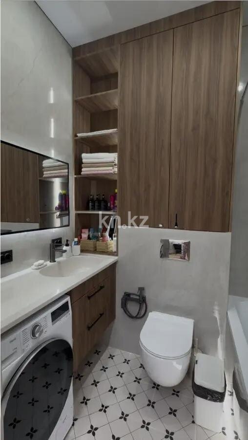 Продажа 2-комнатной квартиры, 65 м² в Караганде - фото 4