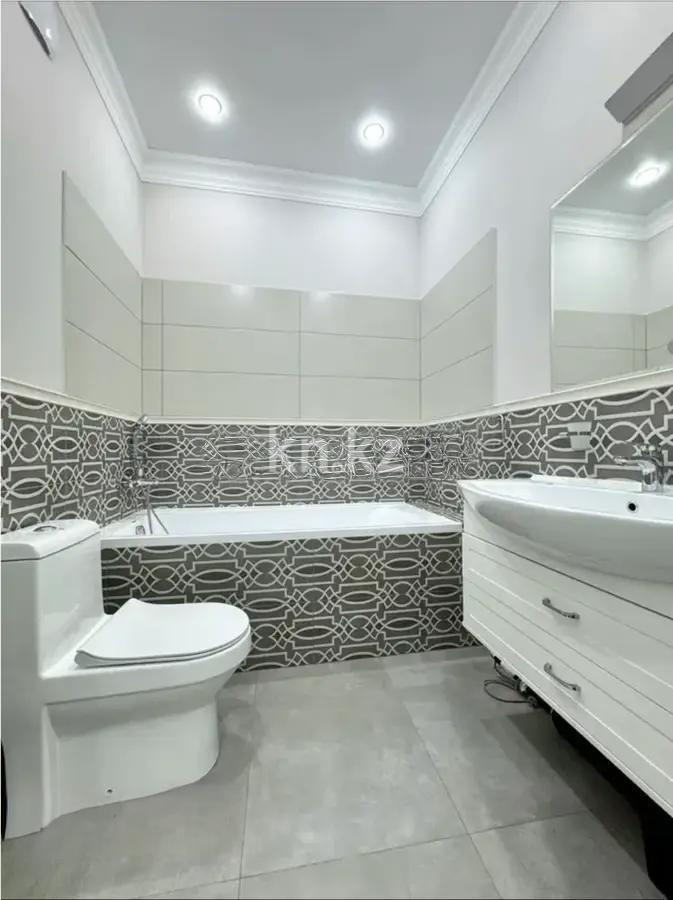 Продажа 4-комнатной квартиры, 116 м², ул. Тыныбаева, дом  6 в Астане - фото 7