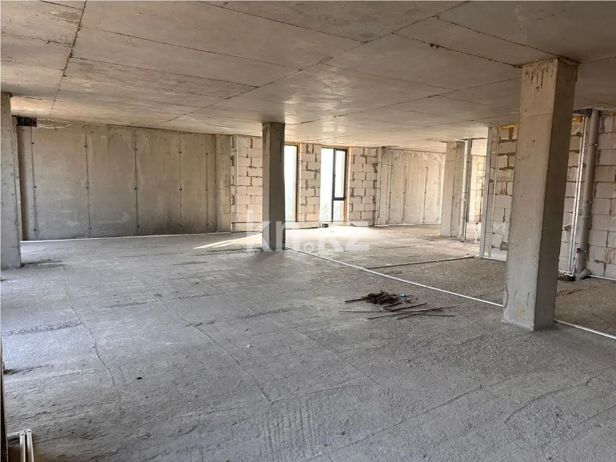 Продажа 5-комнатной квартиры, 175 м², ул. Ондасынова, дом  20а стр в Алматы - фото 2