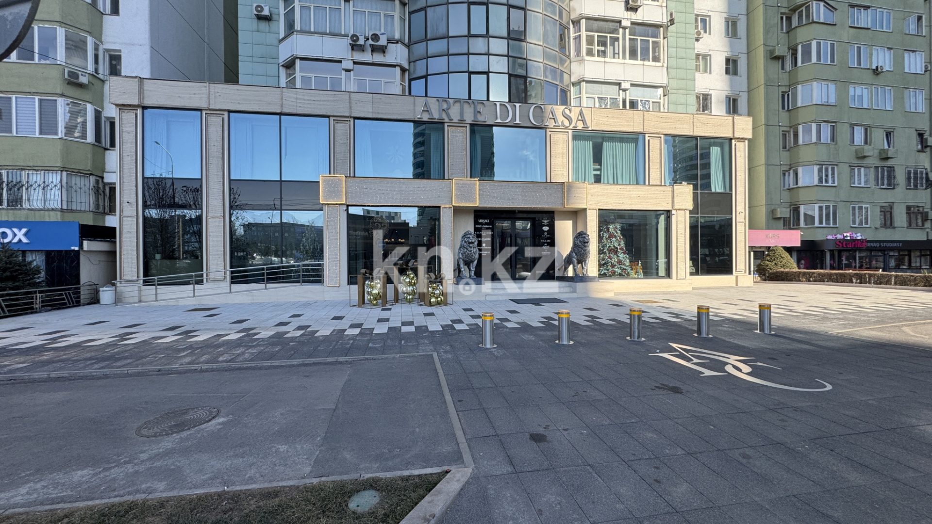 Продажа 3-комнатной квартиры, 133 м², мкр. Самал-2 в Алматы - фото 16